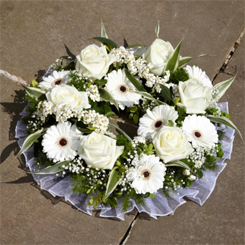 Delicate White Wreath
